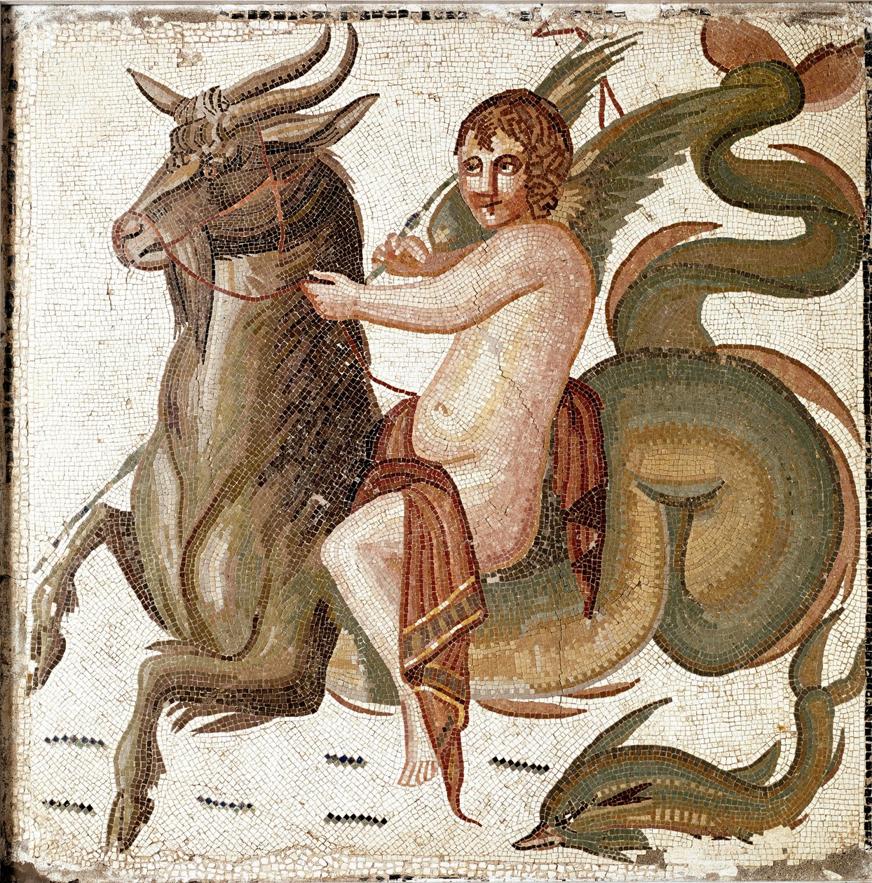 Římské umění: „Amor jezdící na mořském tvorovi““ Mozaika z vily rodiny císaře Septia Severea. Konec 2. století po JC. Řím, Museo Nazionale Romano od Roman