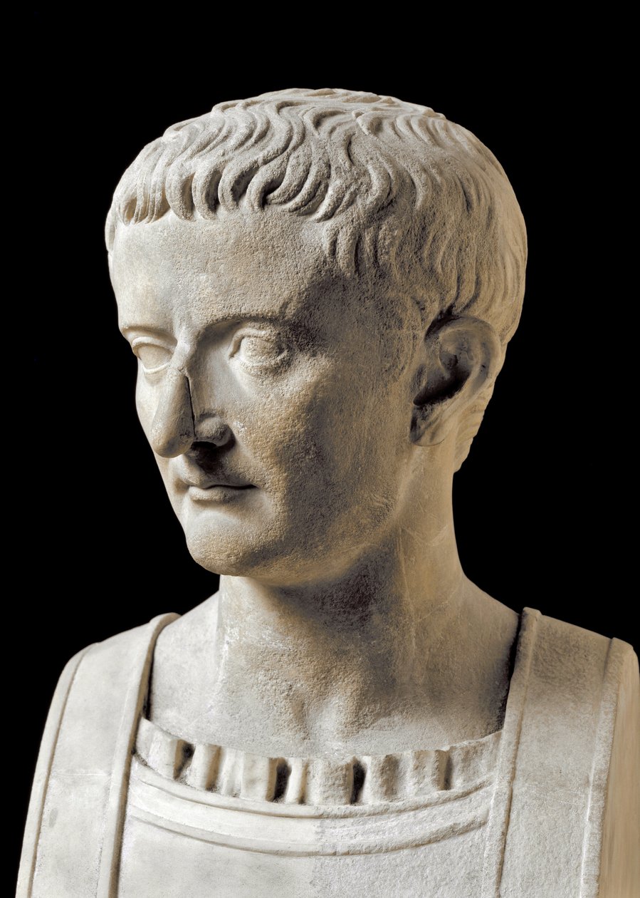 Římské umění: mramorová busta Tiberia (Tiberius Claudius Nero, 42 př. n. l.-37 n. l.), římského císaře. Z Ercolano (Herculaneum) 1. století našeho letopočtu. Neapol, Národní archeologické muzeum od Roman