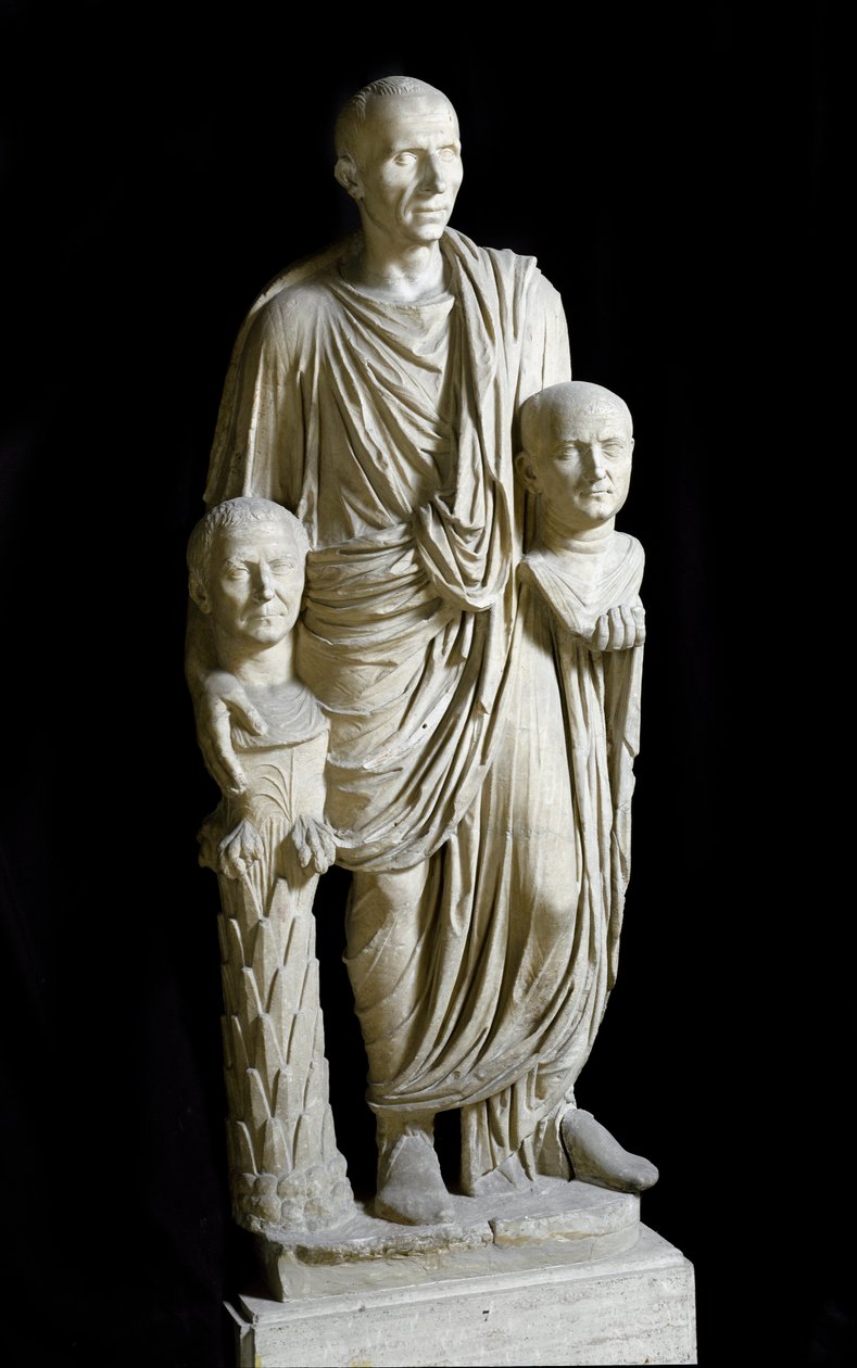 Socha Barberini: Patricij nesoucí busty dvou předků od Roman