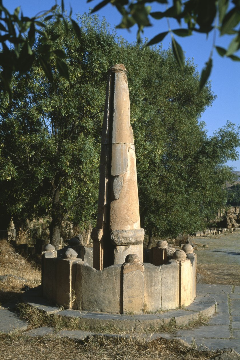 Fontána, vrcholné císařské období (27 př. nl-395 n. l.) od Roman Imperial Period