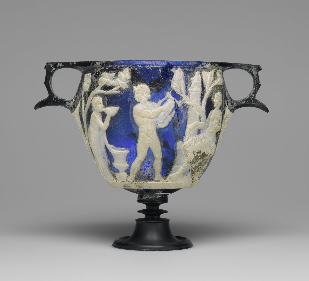 Cameo Glass Skyphos, c.1 AD (sklo) od Roman Imperial Period