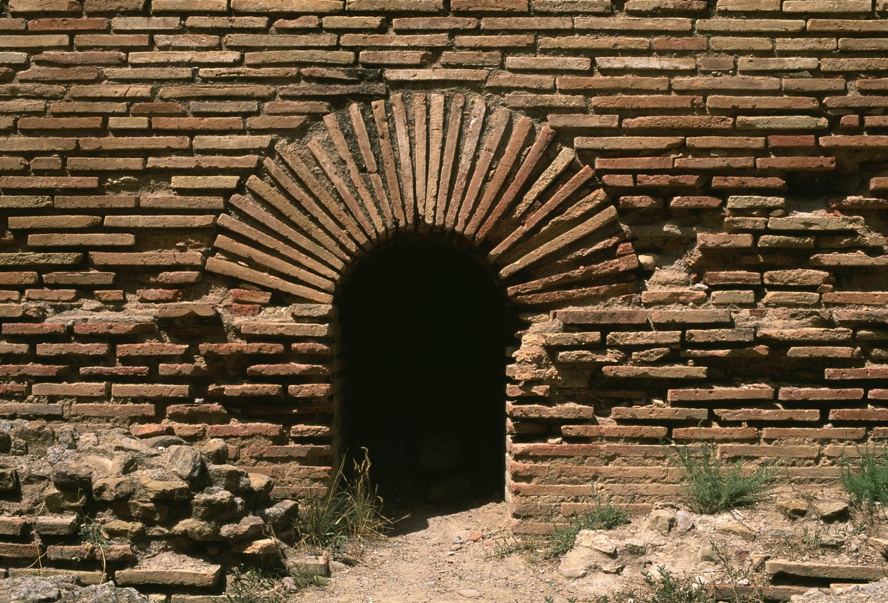 Severní termální lázně, detail cihlové zdi, vrcholné císařské období 27 př.nl-395 cihla od Roman Imperial Period
