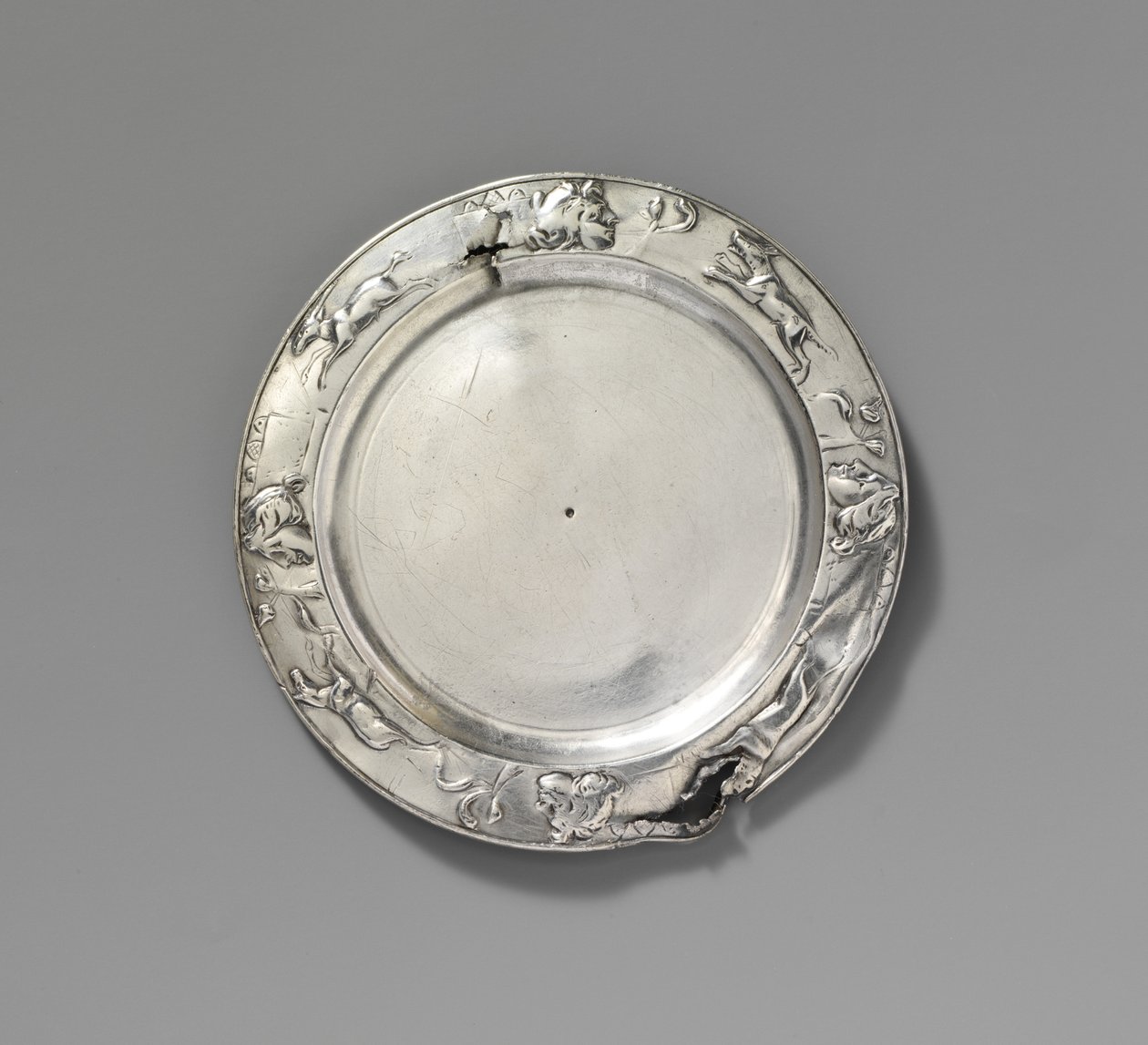 Stříbrný talíř od Roman Imperial Period