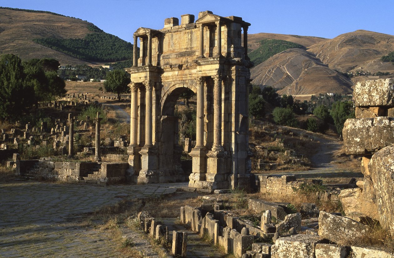 Triumfální oblouk postavený na počest císaře Caracally, vrcholné císařské období (27 př.nl-395 n.l.) od Roman Imperial Period