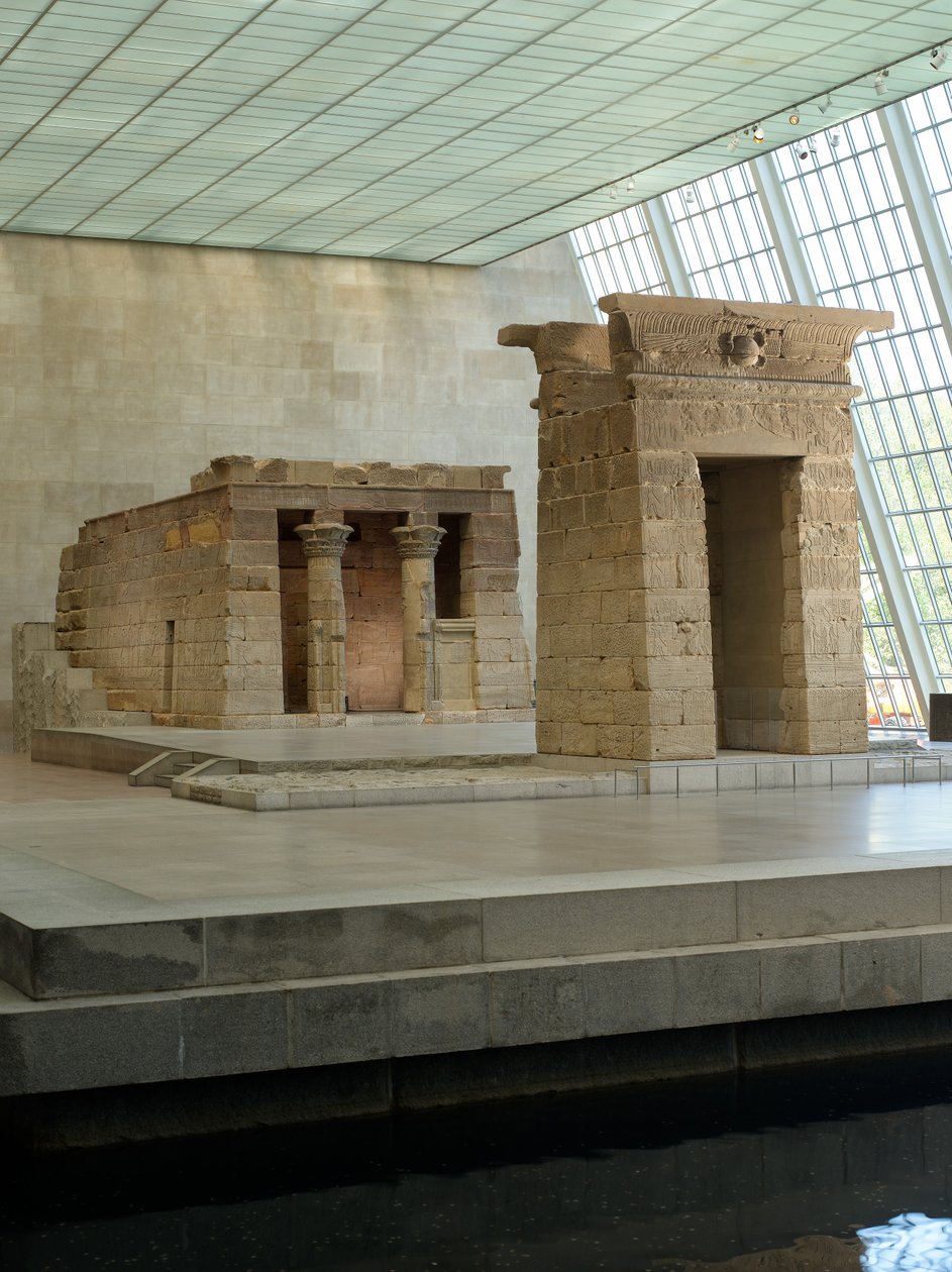 Dendurův chrám, cca 10 př. n. l. (liparský pískovec) od Roman Period Egyptian