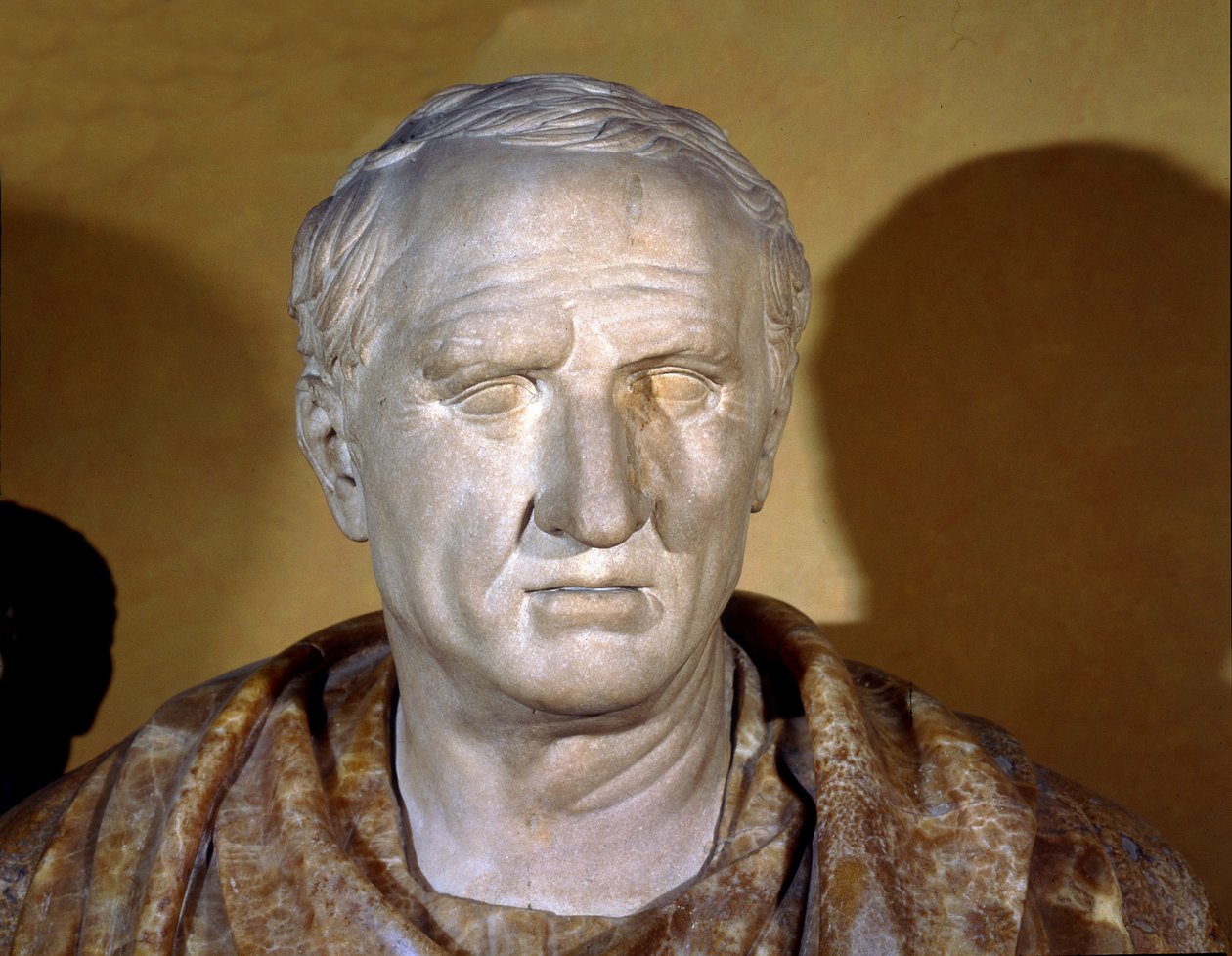 Mramorová busta Cicera (Marcus Tullius Cicero), římský politik, řečník a spisovatel) od Roman Roman