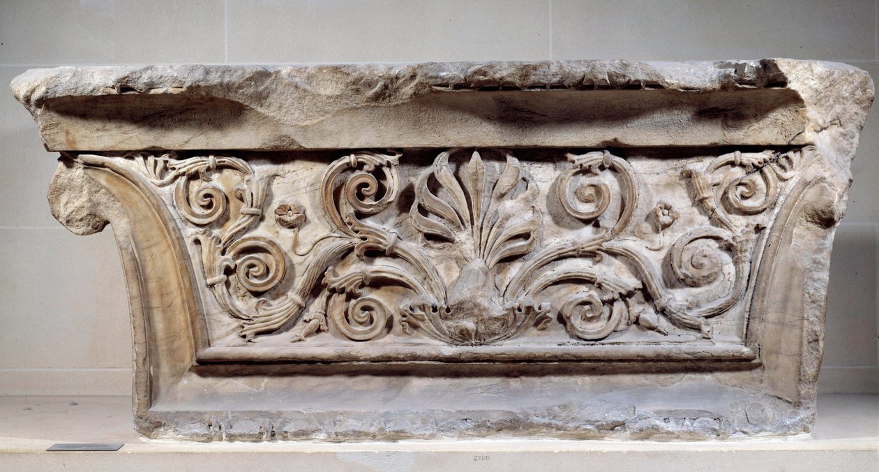 Pilastrový kapitál. Architektura římské říše. Paříž, Musee du Louvre od Roman Roman