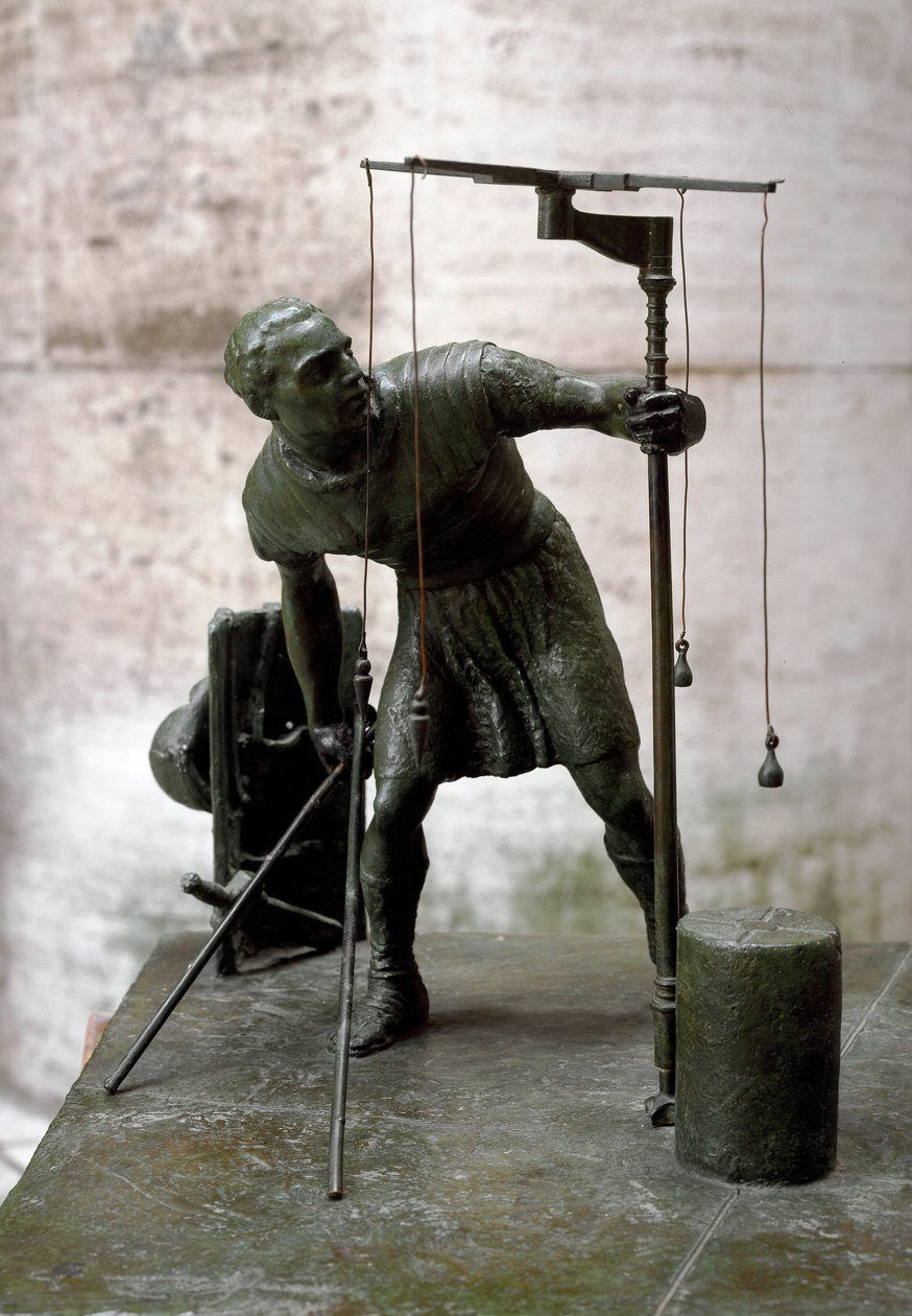 Římské umění: „“gromatik““ Zeměměřič (agrimeners) měří půdu pomocí groma (gruma). Bronzová socha. Řím, Muzeum římské civilizace od Roman Roman