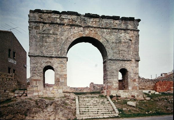 Vítězný oblouk, 2.-3. století (foto) od Roman Roman