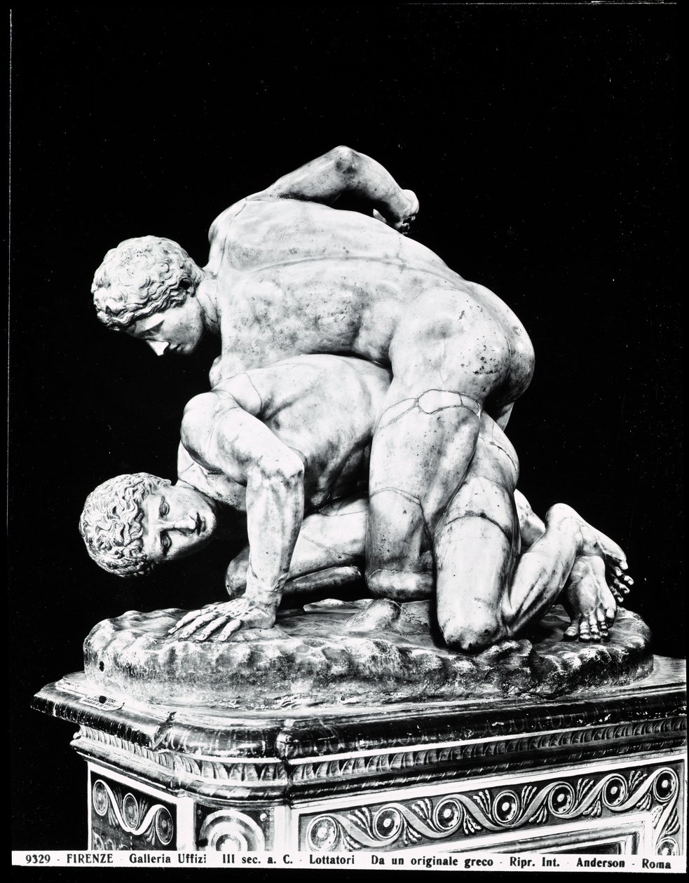 The Wrestlers, podle řeckého originálu ze 3. století př. n. l. (mramor) (č/b foto) (viz také 31428 od Roman Roman