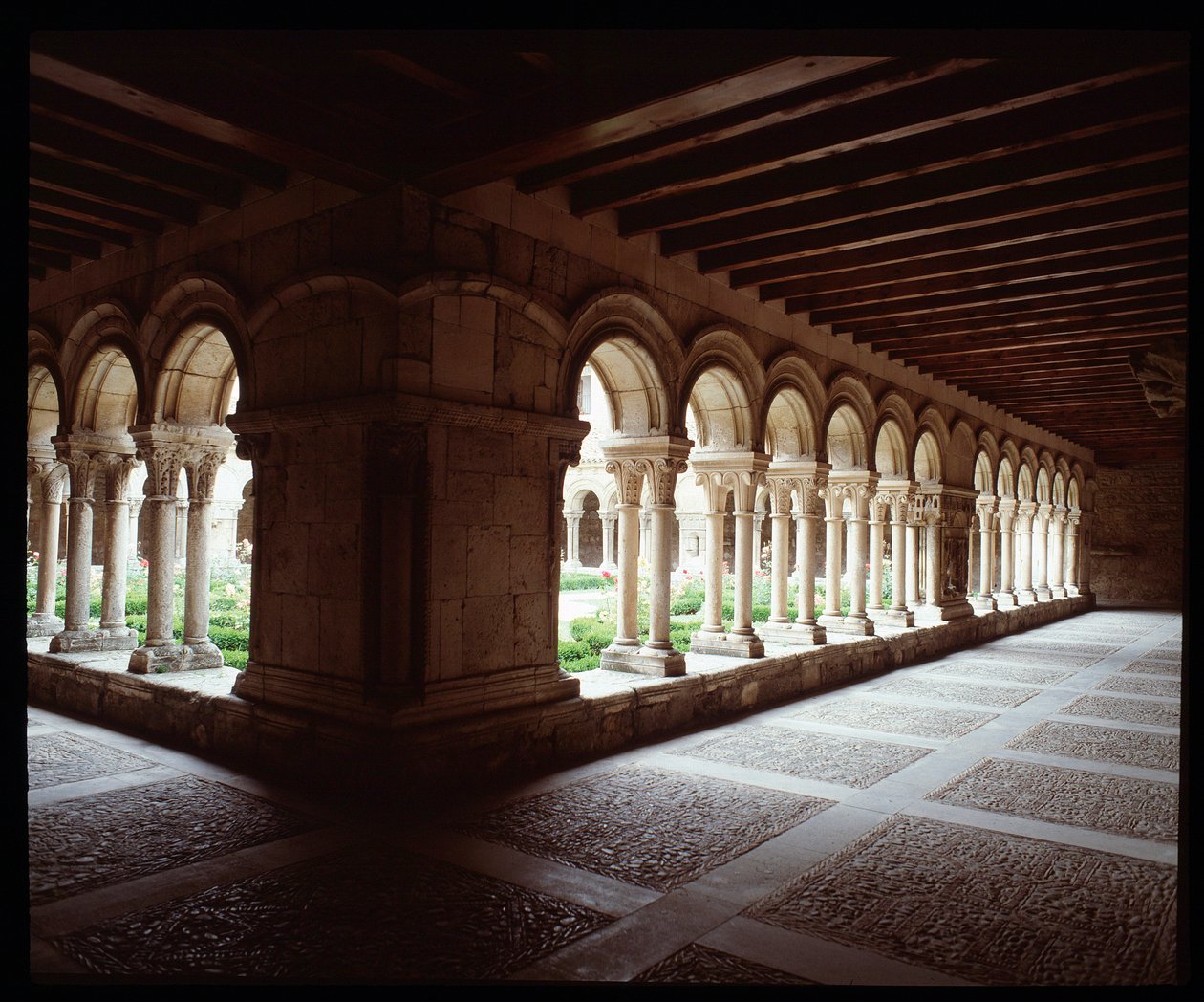 Pohled na klášter královského kláštera Las Huelgas de Burgos od Romanesque