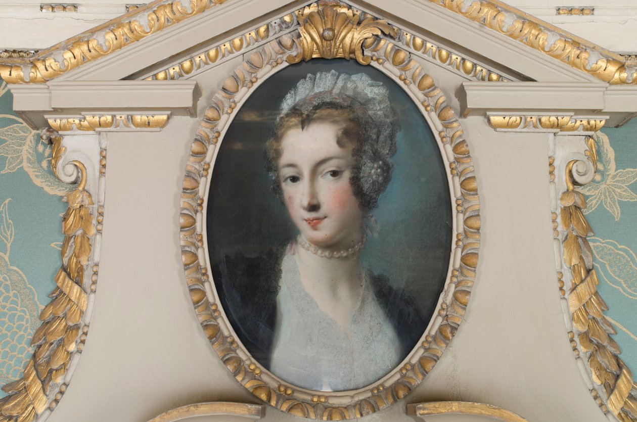 The Maid of the Inn (pastel) od Rosalba Giovanna Carriera