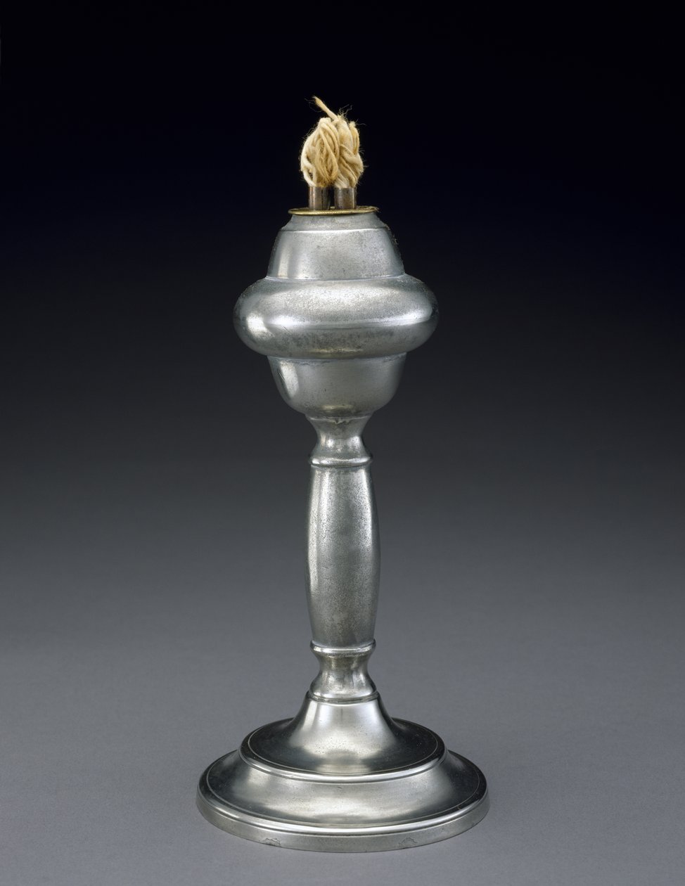Fluidní lampa, c. 1840-1860 (cín) od Roswell Gleason
