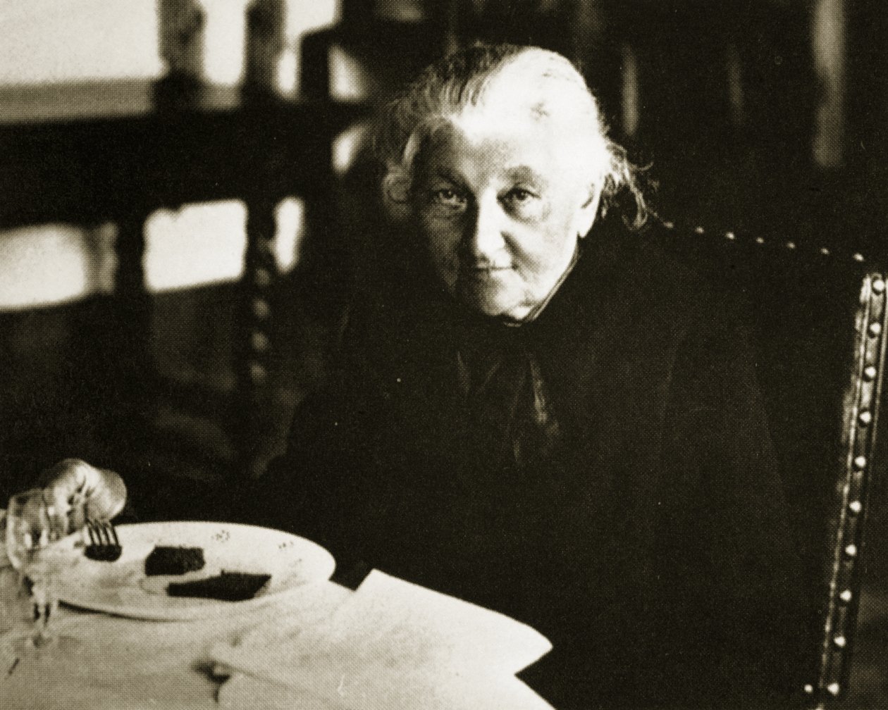 Katherina Breshkov-Breshuskay (sépiová fotografie) od Russian Photographer