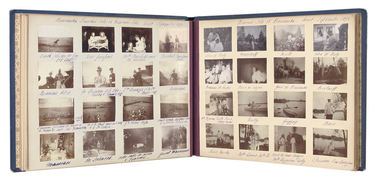 Ruská císařská rodina, stránka z alba fotografií, cca 1897-99 (černobílá fotografie) (viz také 487673-80) od Russian Photographer