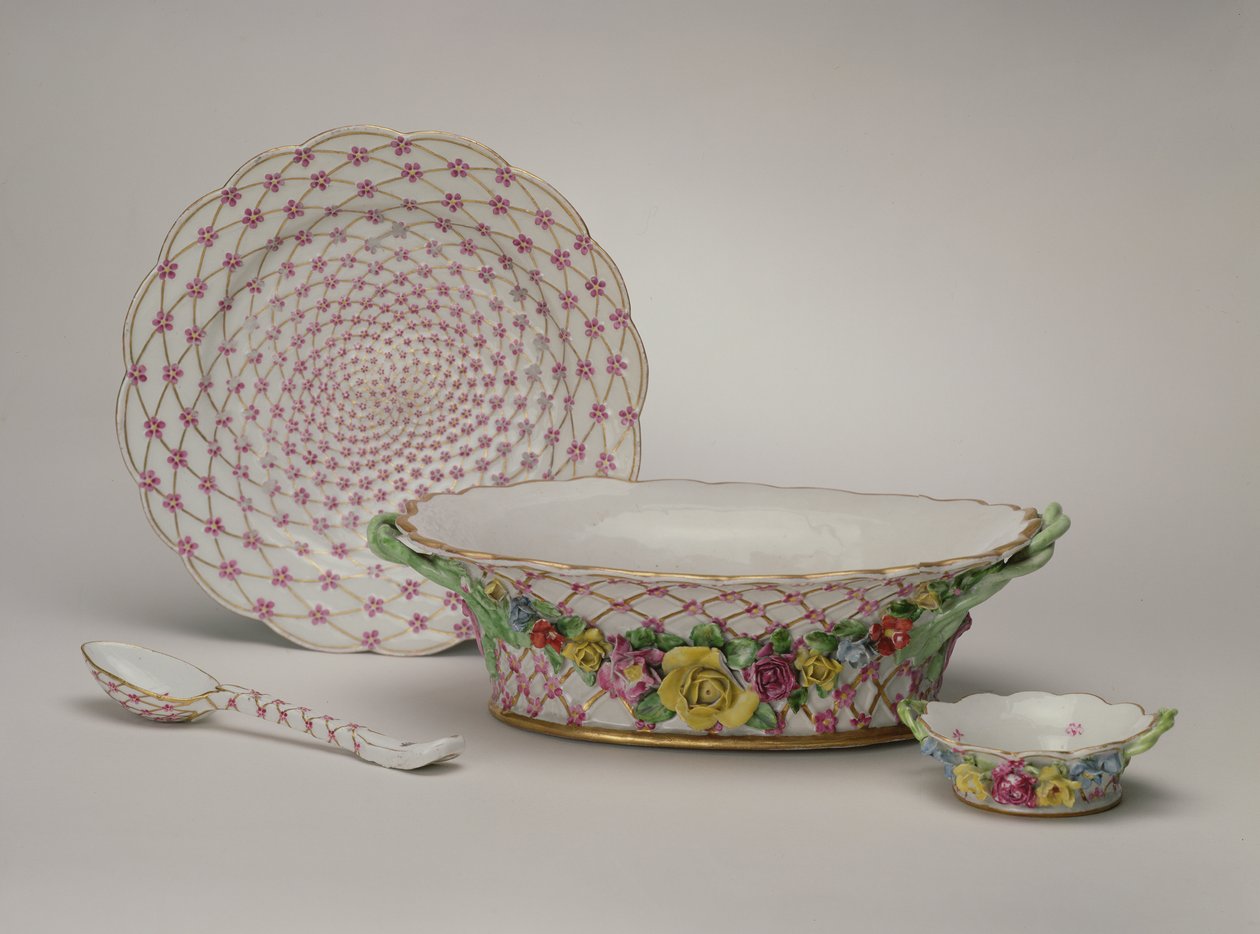 Předměty ze služby císařovny Alžběty Petrovny, 1756 (porcelán) od Russian School