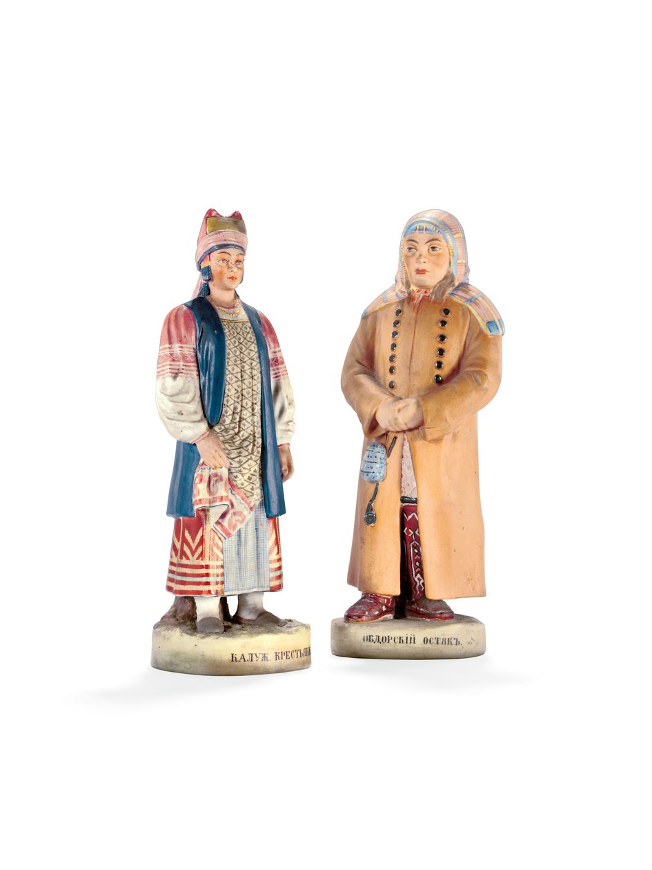 Dvě porcelánové figurky ze série "Národy Ruska", zobrazující postavu selské ženy z Kalugy a postavu Ostyaka z Obdorsku, konec 19. století od Russian School