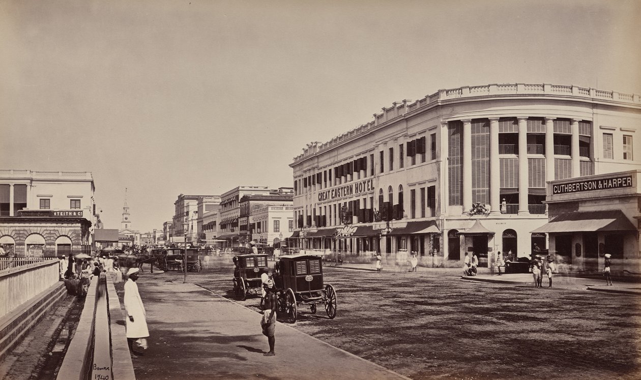 Kalkata. Old Court House Street od Samuel Bourne