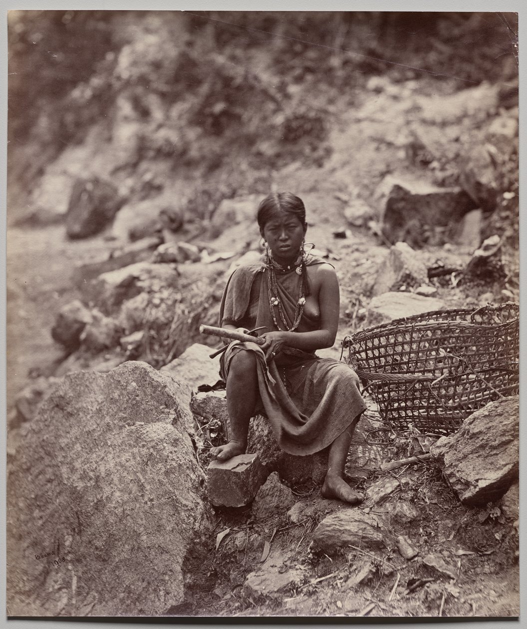 Lepcha Woman (number 1908) od Samuel Bourne
