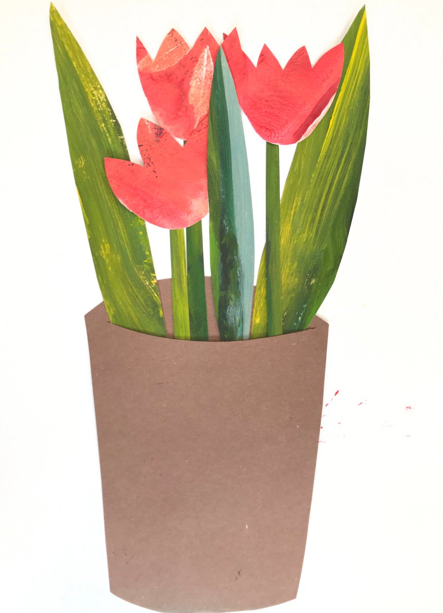 Tulipány v květináči, 2018 (koláž) od Sarah Thompson Engels
