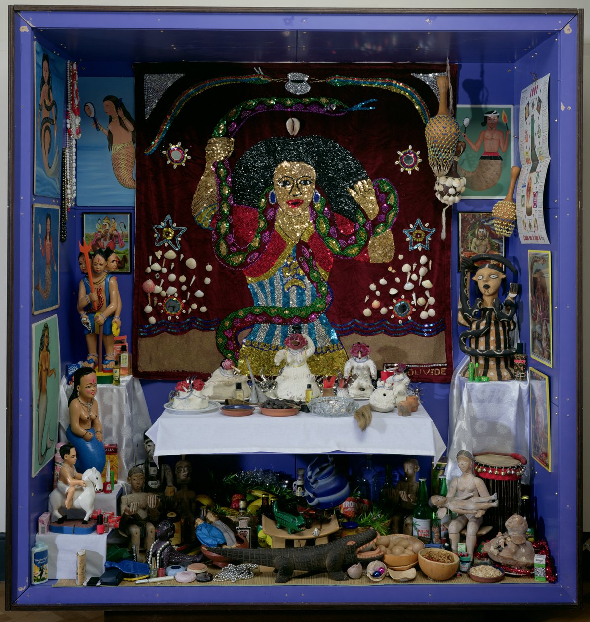 Oltář: Mami Wata, Republika Benin (foto) od School African