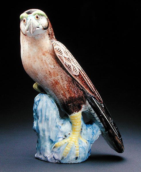 Jeden z páru famille rose haws, cca 1750 (porcelán) (další viz 231340) od School Chinese