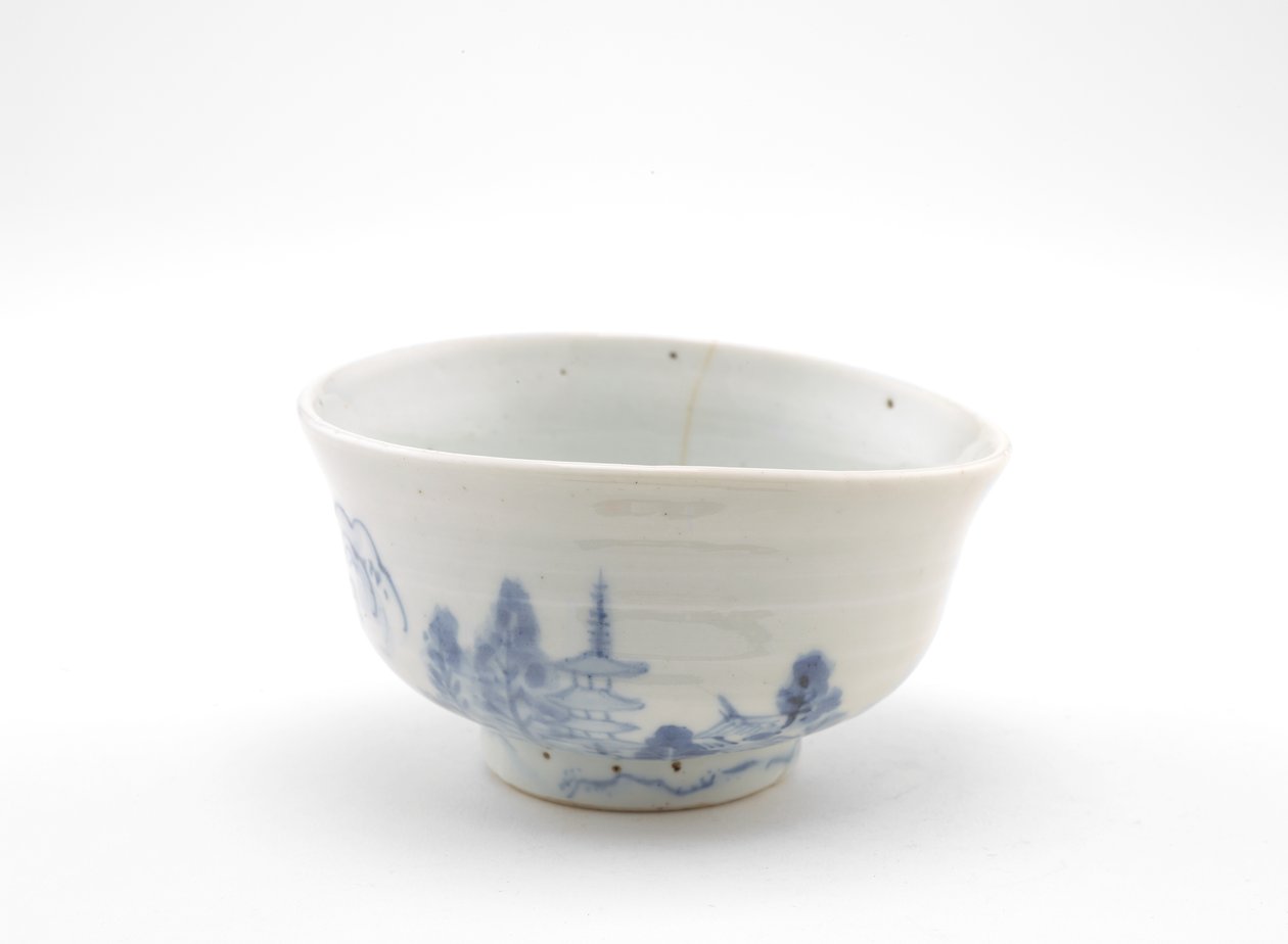 Čajová mísa s krajinářským designem, počátek 17. století (porcelán s kobaltovým pigmentem pod průsvitnou glazurou) od School Chinese