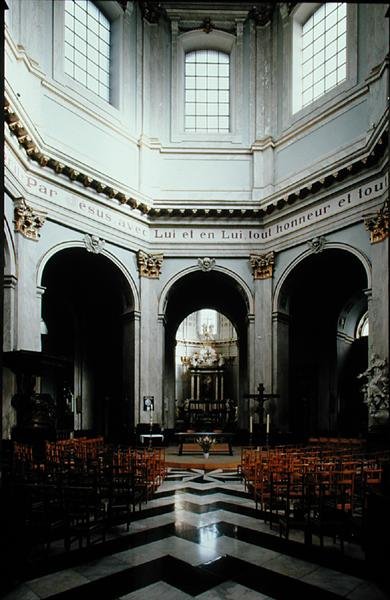 Pohled do interiéru (foto) od School Flemish