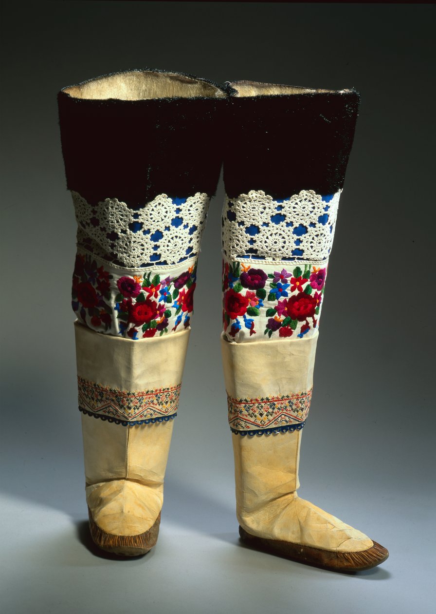 Boty, Grónsko (kombinovaná média) od School Inuit