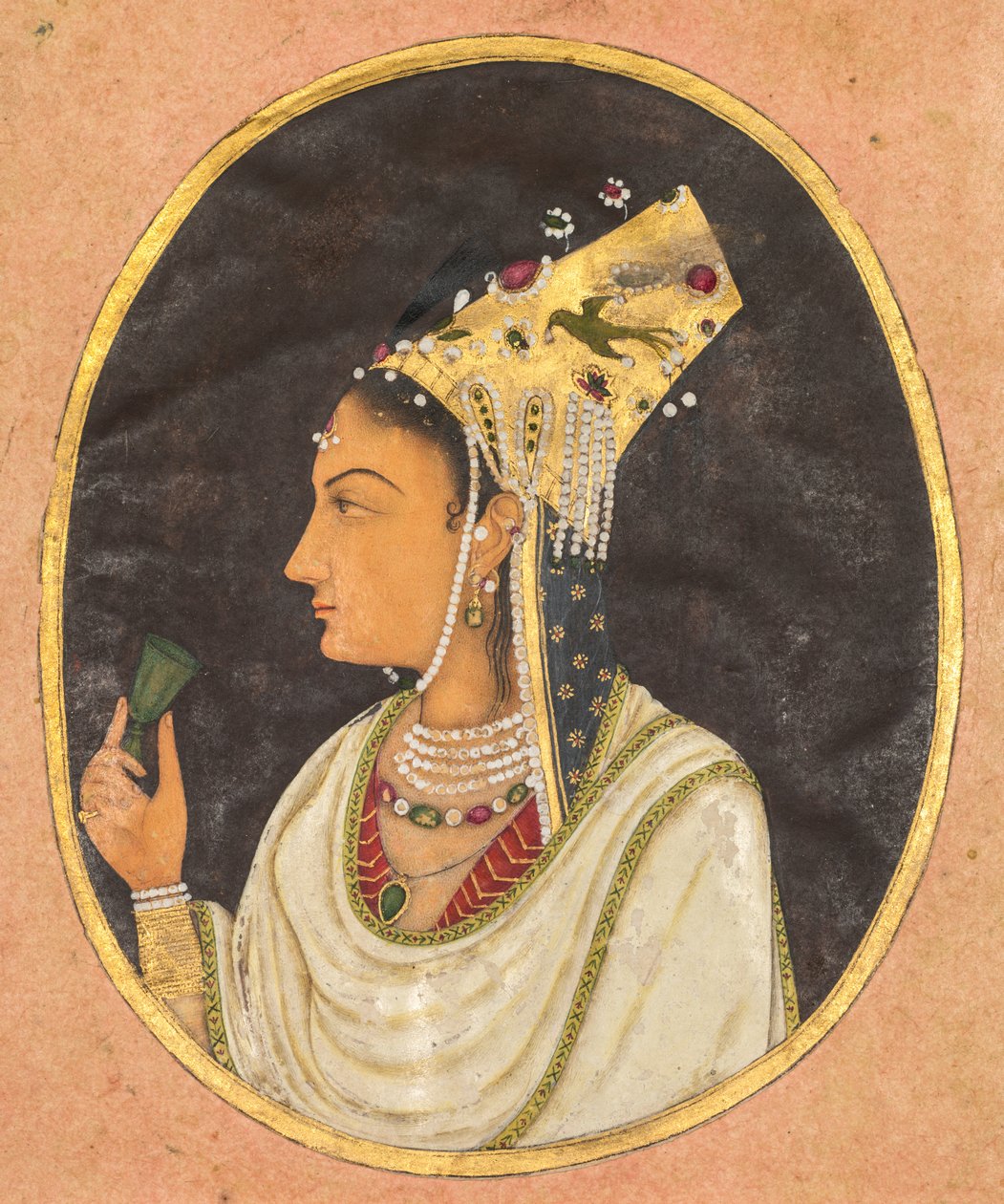 Oválný portrét ženy v klobouku Chaghtai, c. 1740-50 (neprůhledný akvarel a zlato na papíře) od School Mughal