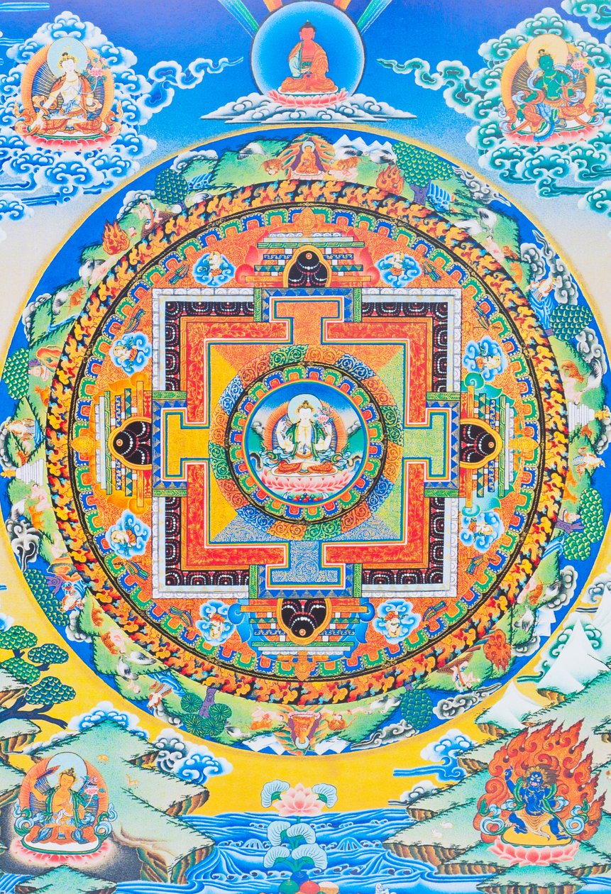 mandala Chenresi; středová postava znázorňuje Buddhu soucitu, nebeský projev Amitavy Buddhy, vždy blízko trpícím bytostem (kvaš na látce) od School Nepalese
