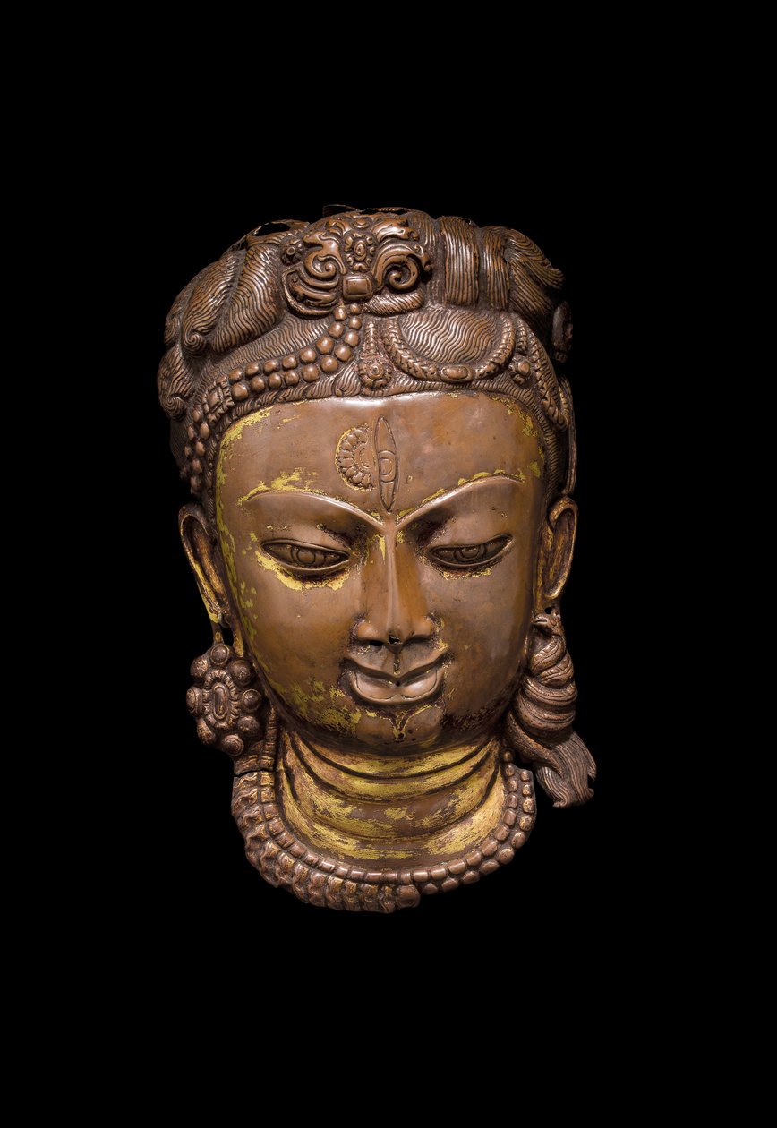 Maska Repousse Šivy Ardhanarišvary, kolem 11. století (měď) od School Nepalese