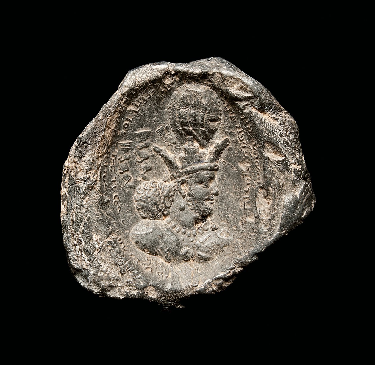 Bulla s nápisem, Sasanian období, 4. století (keramika) od School Persian