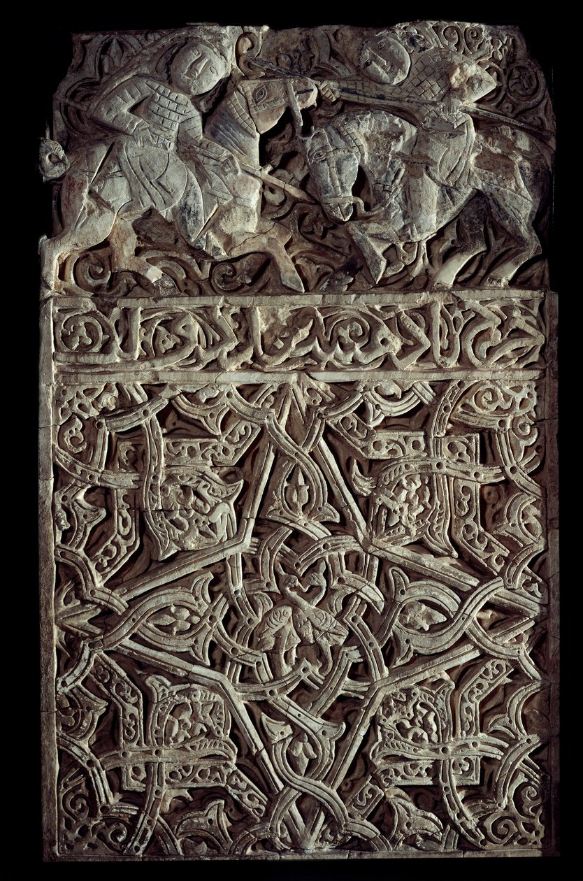 Perské umění: štukový panel zdobí arabesky a dva jezdci bojující. Seattle. Muzeum umění od School Persian