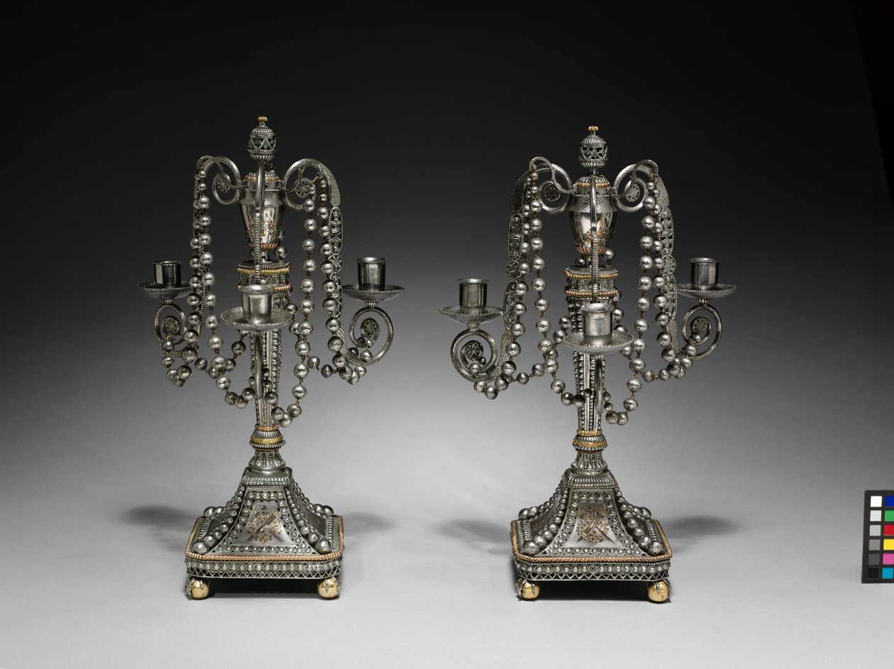 Pair of Candelabrum, c.1790-1795 (broušená a leštěná ocel se zlatým a stříbřeným zdobením) od School Russian