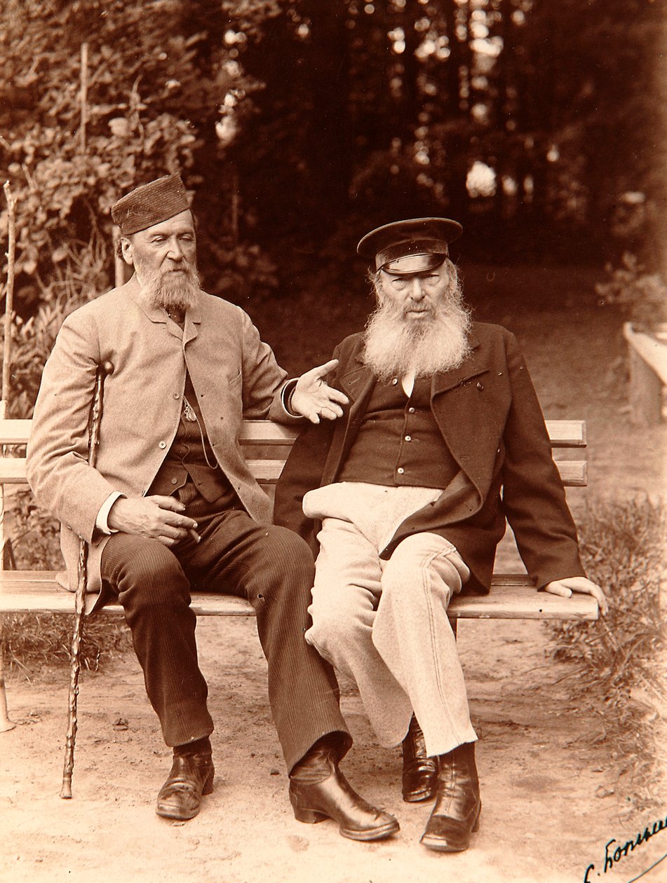 Yakov Polonsky a Afanasy Fet, ruští básníci, c1890. od Sergei Dmitrievich Botkin