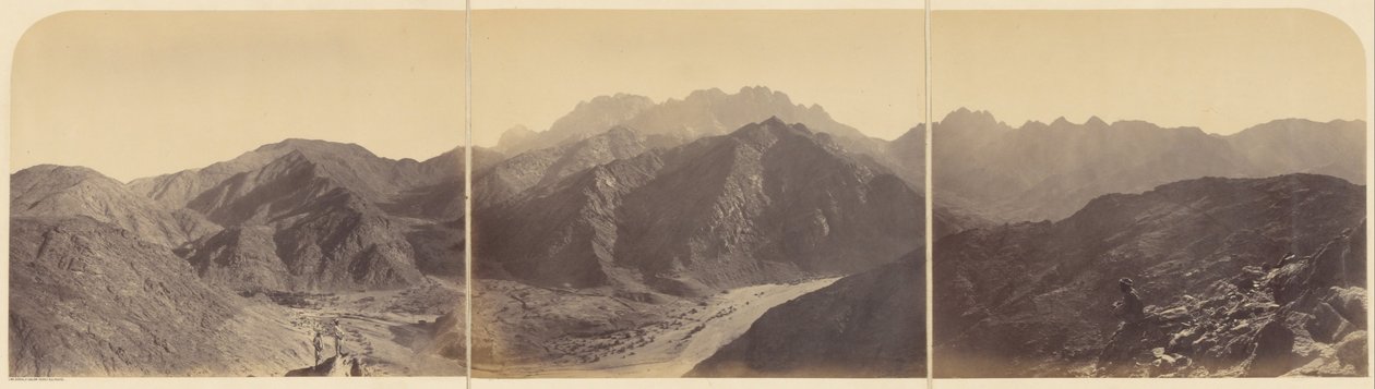 Jebel Serbal z Jebel Tahuneh od Sgt. James M. McDonald