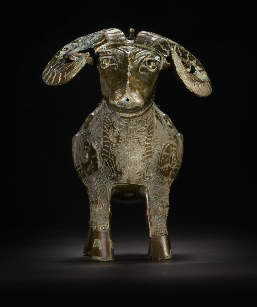 Rituální nádoba na víno ve tvaru berana, Gong (bronz) od Shang Dynasty Chinese School