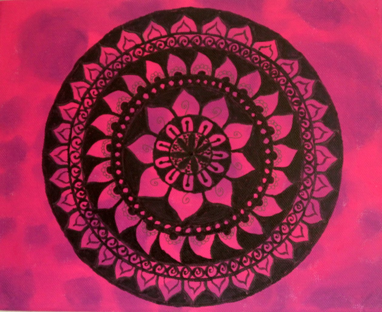 Mandala v růžové a fialové od Sil A