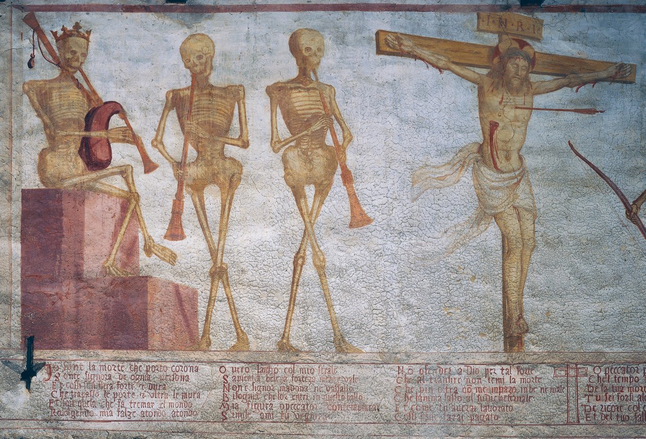 Tři kostlivci hrající Tanec smrti a Kristus na kříži, detail z Tanec smrti od Simone II Baschenis