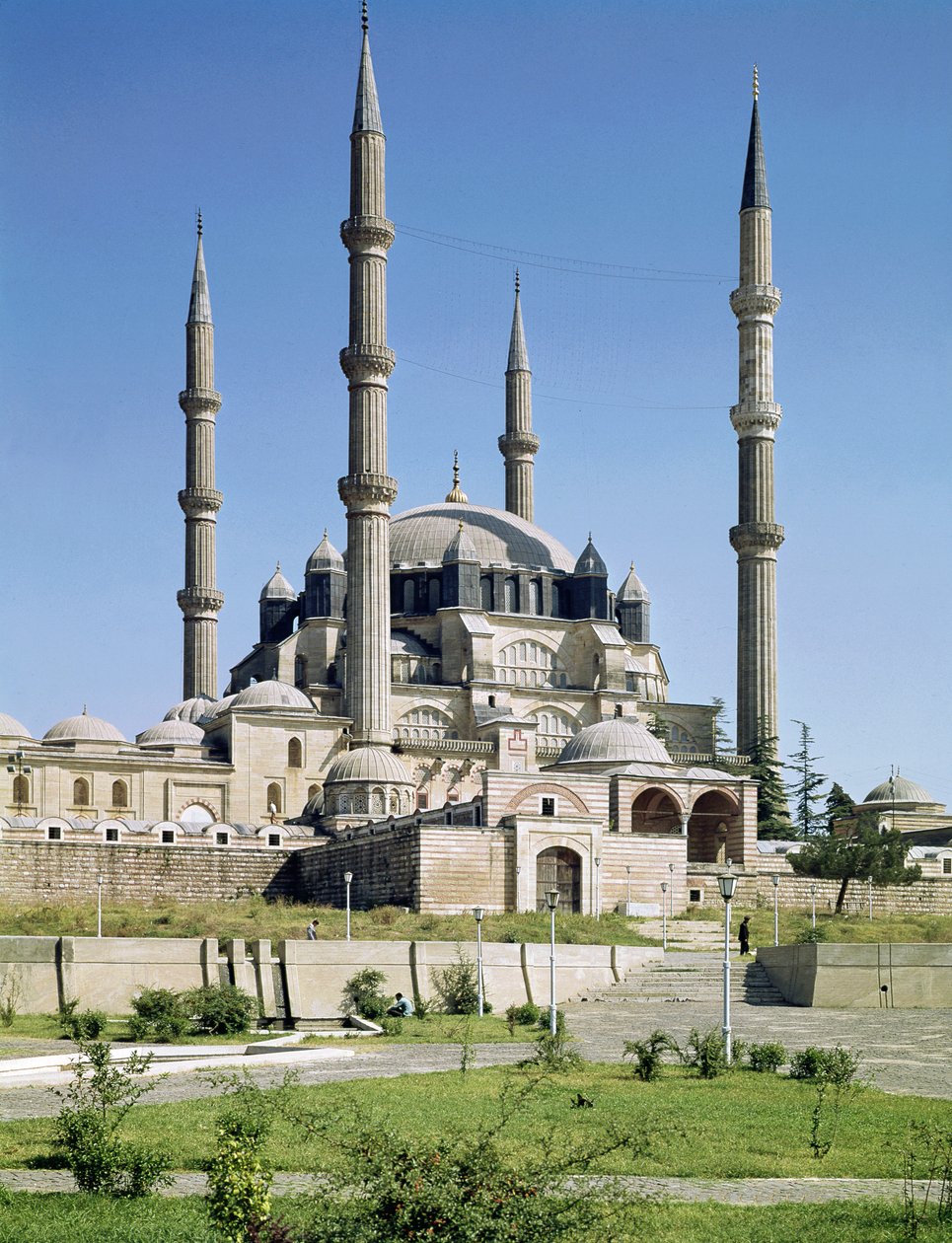 Pohled na osmanskou mešitu postavenou kolem roku 1569-75 od Sinan