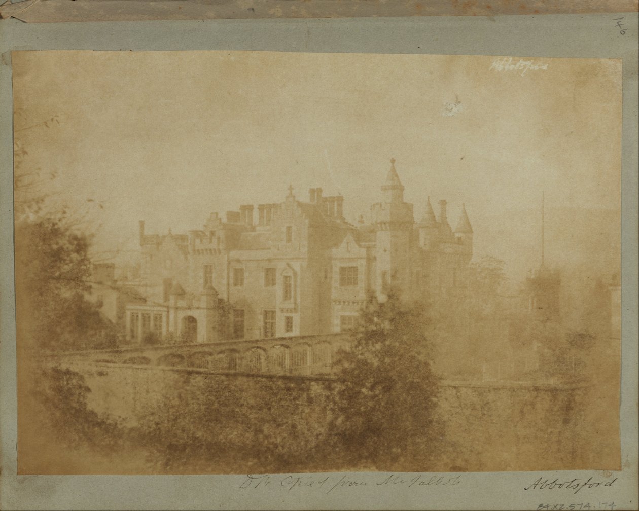 Abbotsford od Sir David Brewster