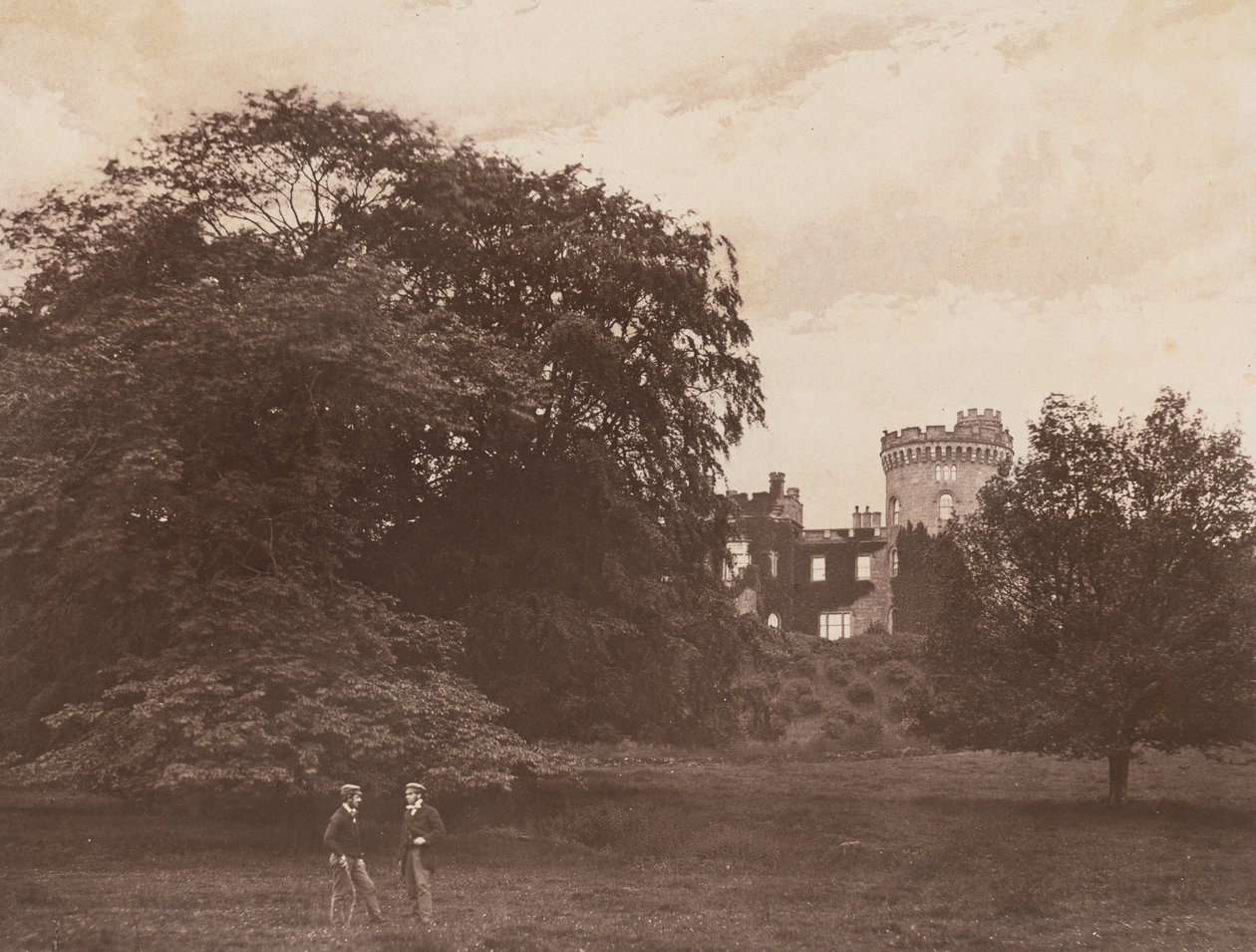 Hrad Tullichewan, Vale of Leven, Skotsko,1857 (foto) od Sir James Campbell of Stracathro
