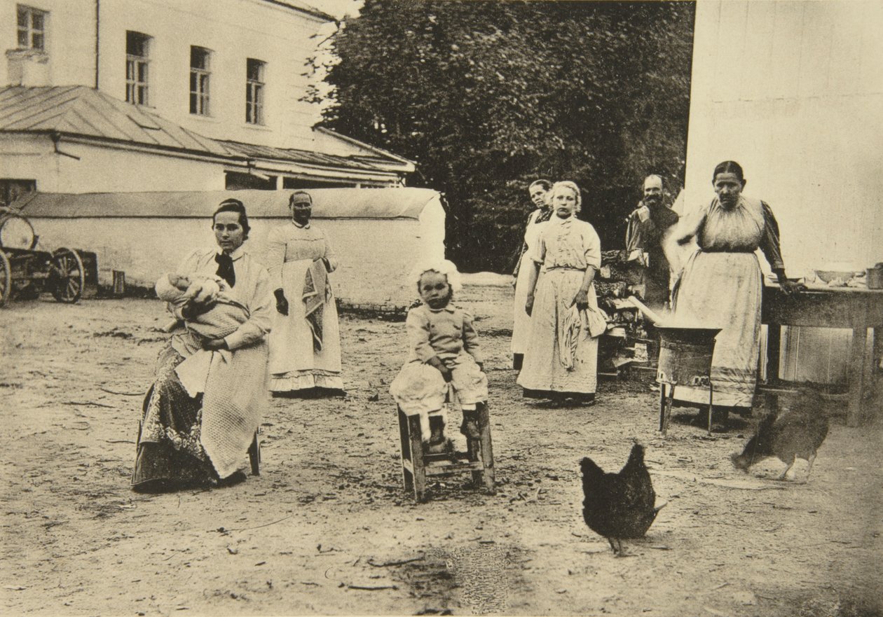 Výroba džemu na dvoře domu Lva Tolstého, Yasnaya Polyana, poblíž Tuly, Rusko, 1900 od Sophia Andreevna Tolstaya