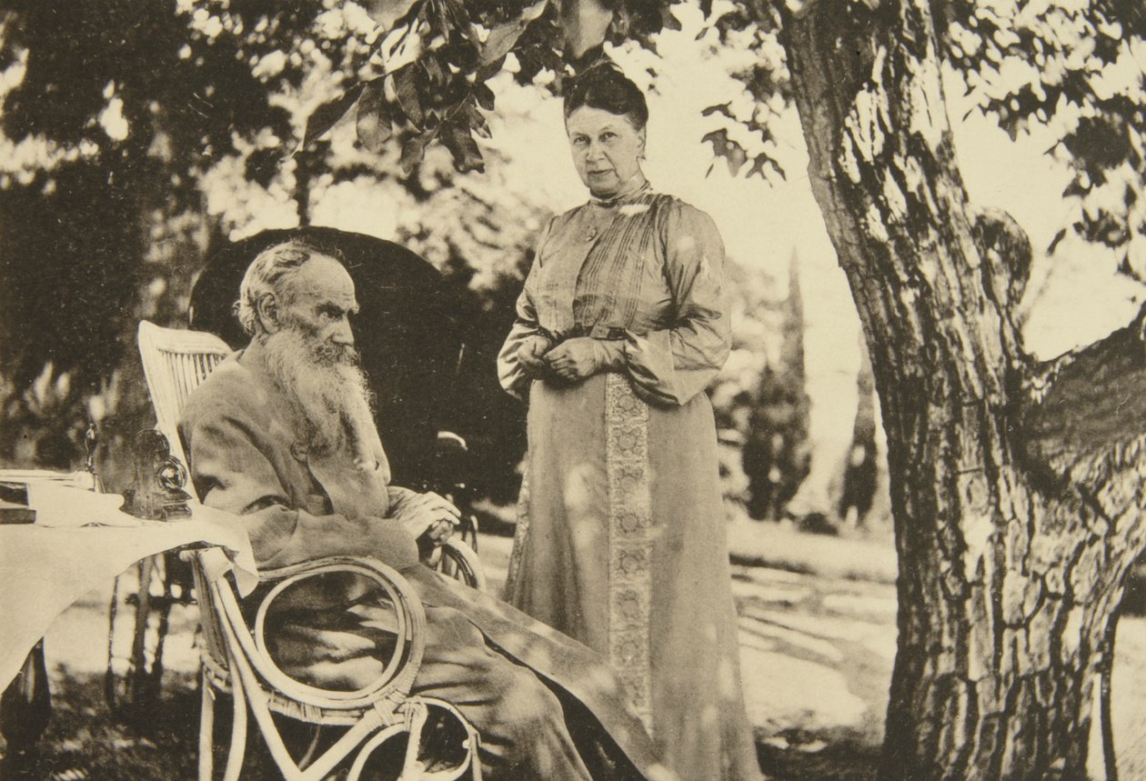 Ruský autor Leo Tolstoj a jeho manželka Sophia u Černého moře, Krym, Rusko, 1902 od Sophia Andreevna Tolstaya