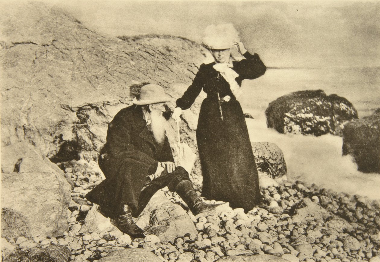 Ruský autor Leo Tolstoj a jeho manželka Sophia u Černého moře, Krym, Rusko, 1902 od Sophia Andreevna Tolstaya