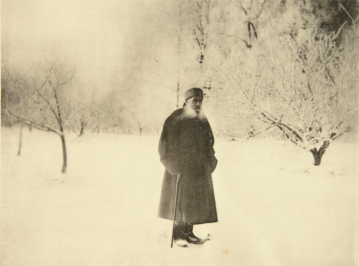Ruský autor Leo Tolstoj na zimní procházce, 1900 od Sophia Andreevna Tolstaya