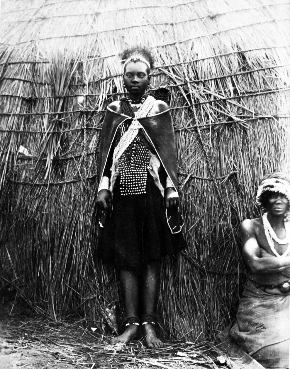 Zuluská nevěsta, kolem roku 1895 od South African Photographer