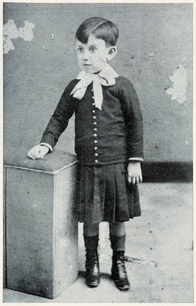 Pablo Picasso, ve čtyřech letech, 1885 od Spanish Photographer