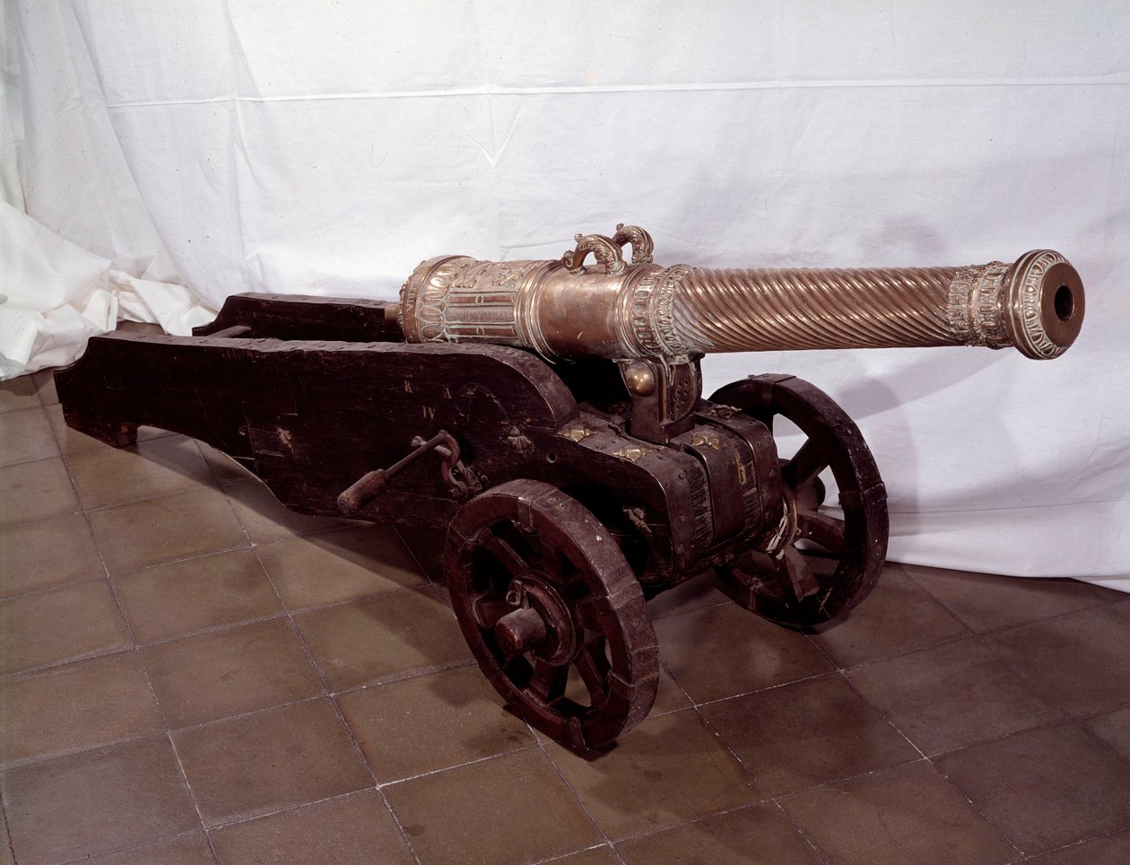 Bronzový Canon od Francisca Ballesterose od Spanish School